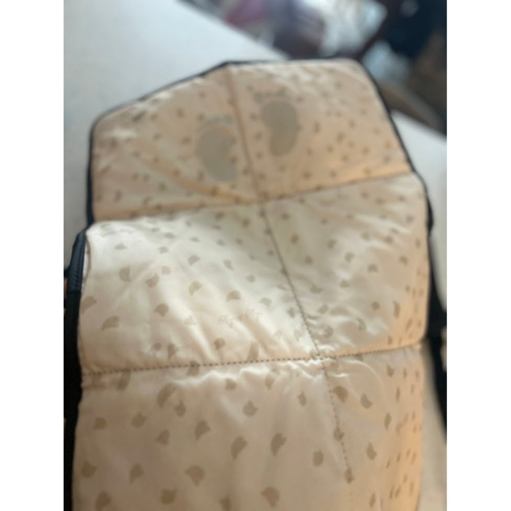 Itzy Ritzy Black Puffer Backpack Diaper Bag Organize Travel Versatile Change Pad - Picture 11 of 11